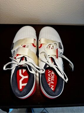 Tyr L1 lifting shoes size 10